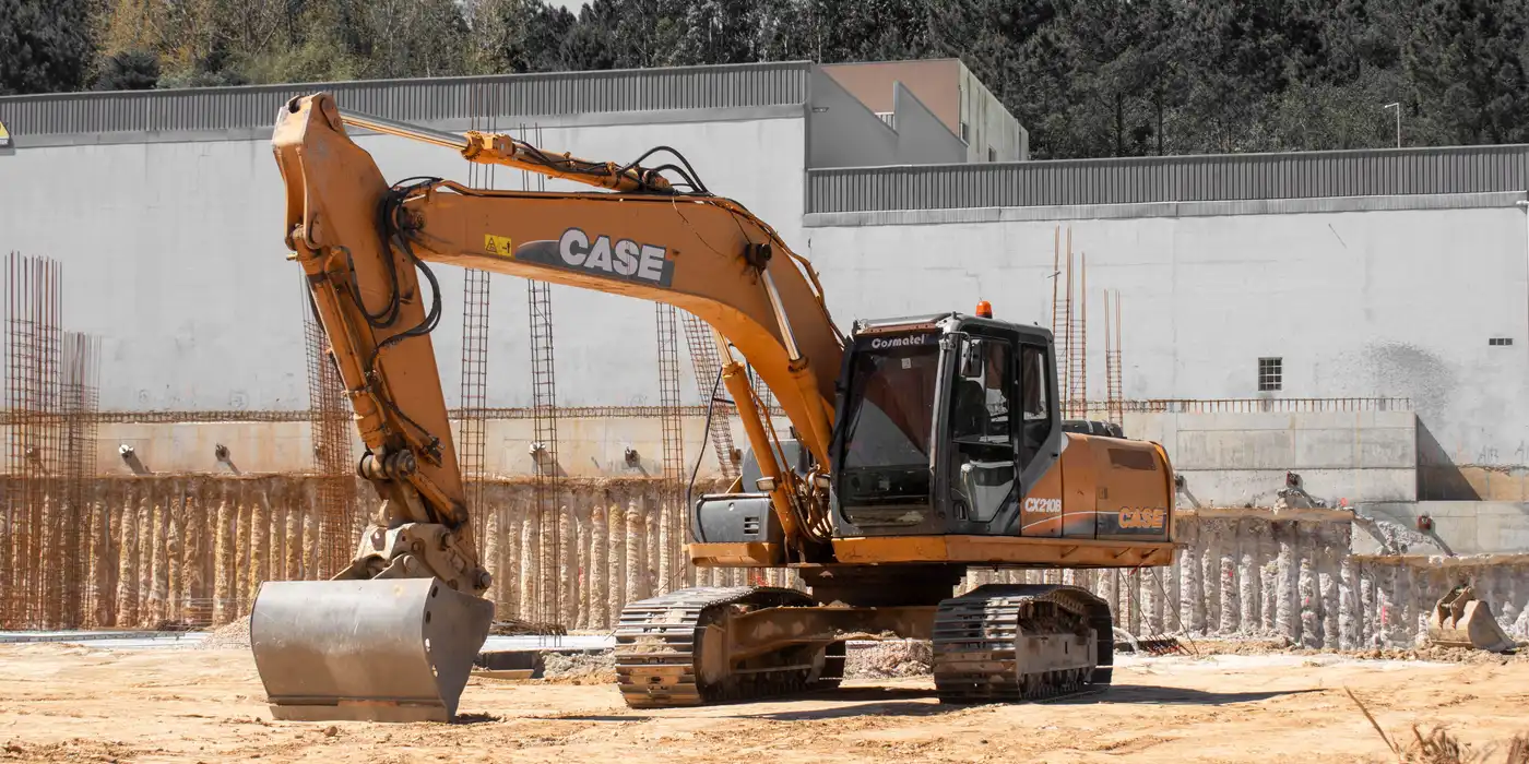 Excavation skid steer working on a job site in Seattle